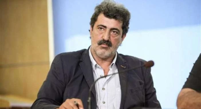 Ο Πολάκης ξαναχτυπά: «Βρε σίχαμα της δημοσιογραφίας σου ‘χει τάξει θέση ο Μητσοτάκης;»